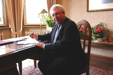 Hans Dieter Schreeb